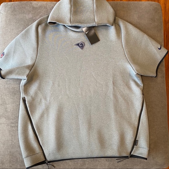 nike showout hoodie